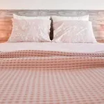 Central With Balcony - 9 Min-Walk To Trindade
